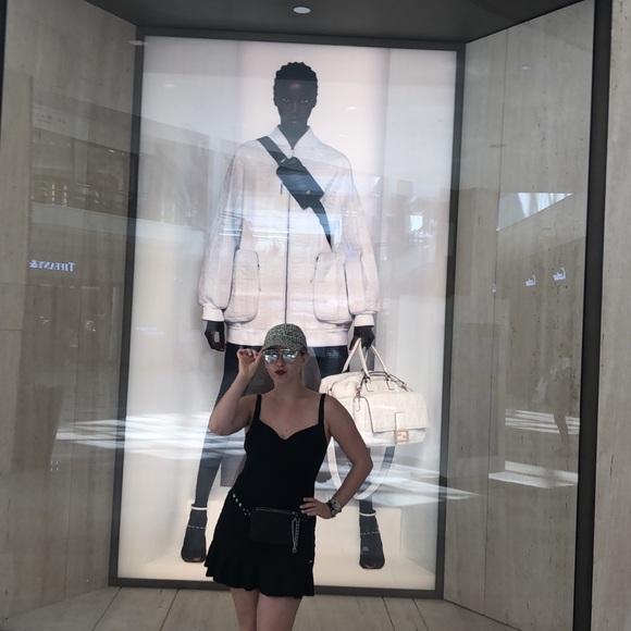 Meet your Posher, Alexa - Picture 1 of 1